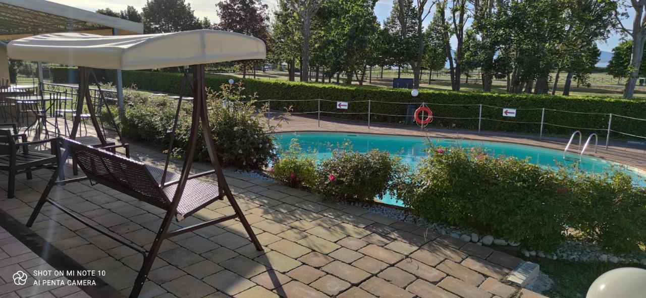 Le Macerine Hotel Castiglione del Lago Exterior foto