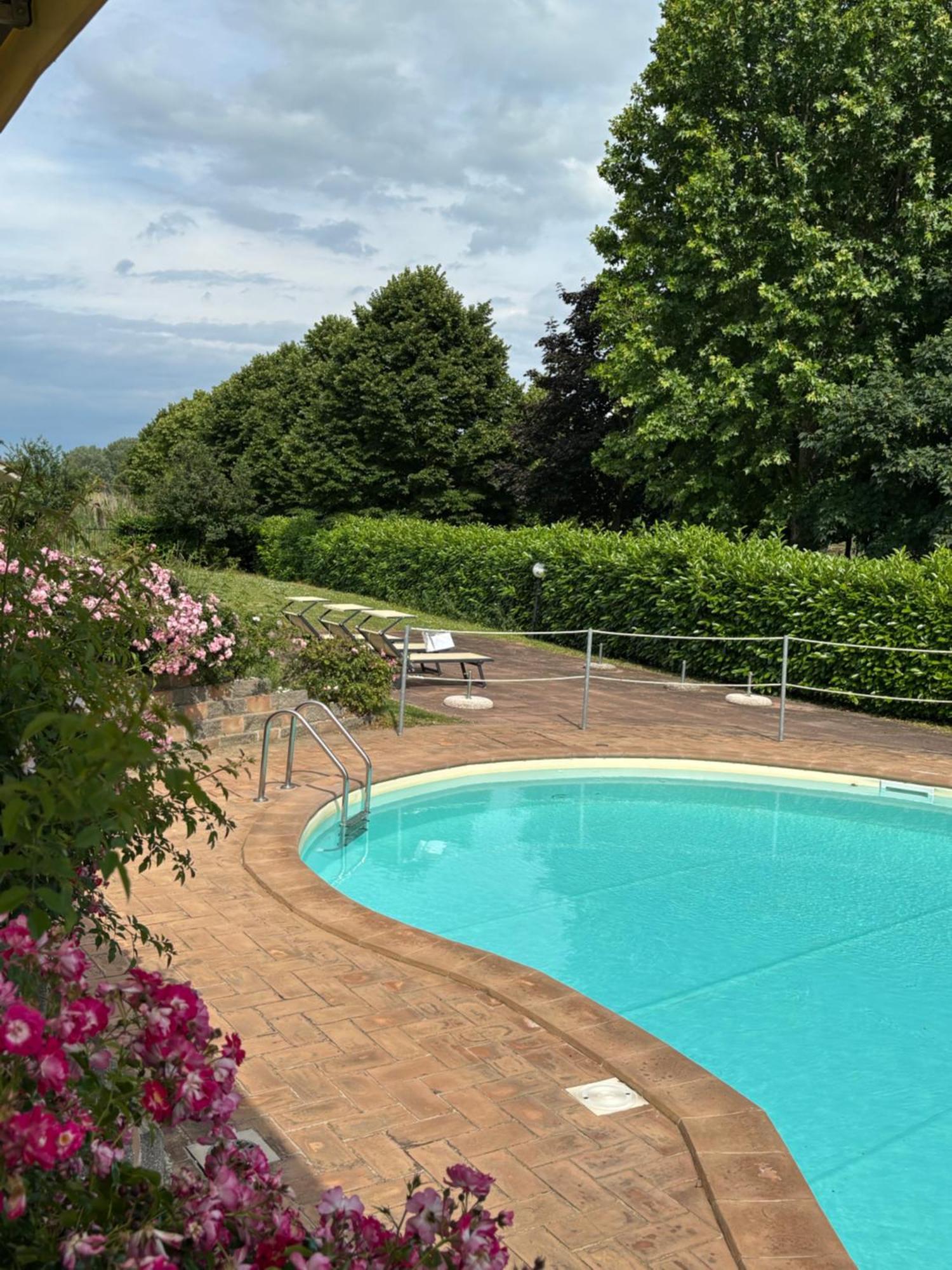 Le Macerine Hotel Castiglione del Lago Exterior foto